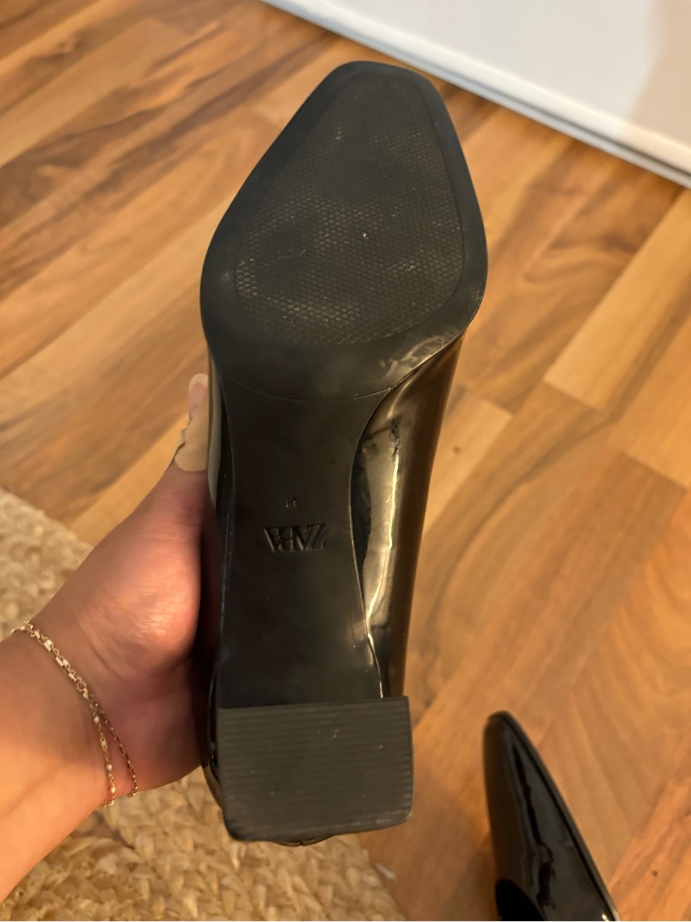 ZARA Black Patent Mary Jane Heels - Picture 9 of 9